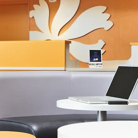 Premiere Classe Hotell 3*