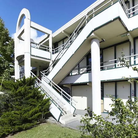 Premiere Classe Hotel 3*