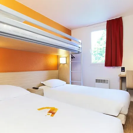 プレミア クラッセ 3* バイヨンヌ