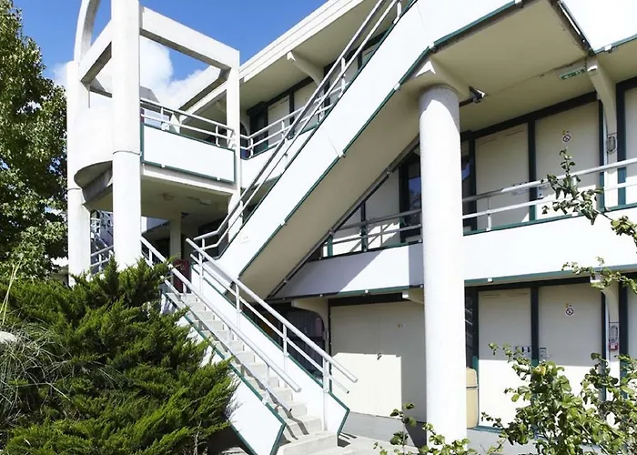 Premiere Classe Hotel 3*